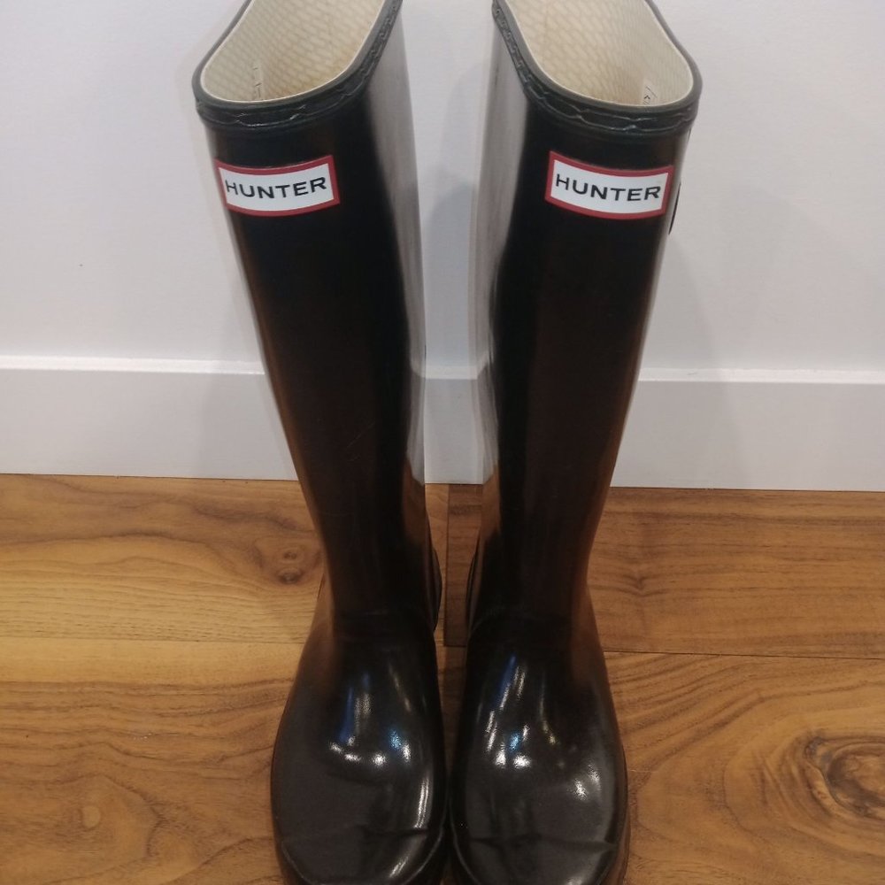 HUNTER black boots